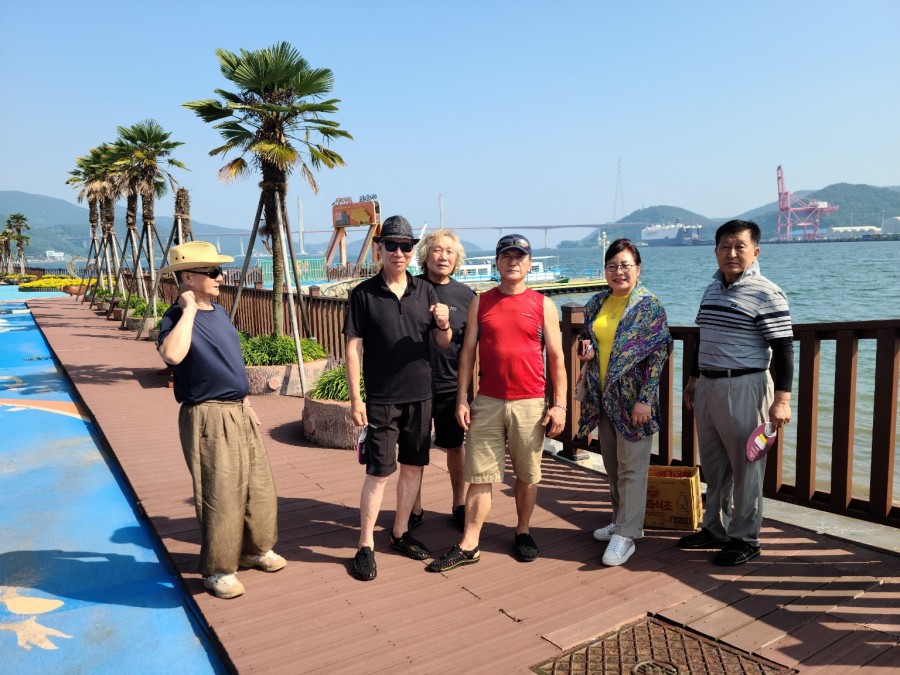 402907da38edbf03035481425809b76c_1764564